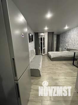 Студия квартира, посуточно, 35м2, 17/21 этаж