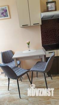 Студия квартира, на длительный срок, 35м2, 13/19 этаж