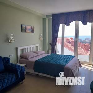 Студия квартира, посуточно, 33м2, 4/7 этаж