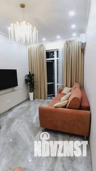 1-к квартира, посуточно, 38м2, 7/18 этаж