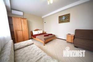 1-к квартира, посуточно, 45м2, 1/1 этаж