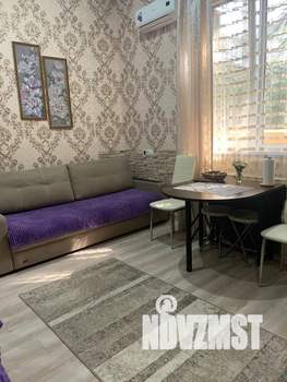 Студия квартира, посуточно, 28м2, 1/6 этаж