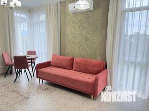 Студия квартира, посуточно, 37м2, 10/10 этаж