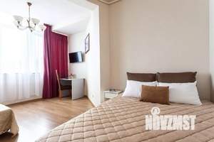 2-к квартира, посуточно, 50м2, 1/1 этаж