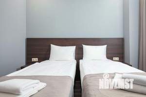 2-к квартира, посуточно, 42м2, 1/1 этаж