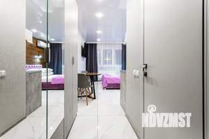 Студия квартира, посуточно, 27м2, 1/10 этаж