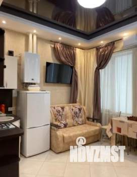 Студия квартира, посуточно, 22м2, 1/3 этаж