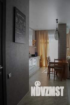 Студия квартира, посуточно, 30м2, 1/4 этаж