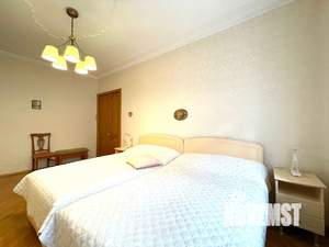 3-к квартира, посуточно, 91м2, 2/4 этаж
