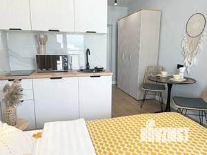 Студия квартира, посуточно, 16м2, 17/20 этаж