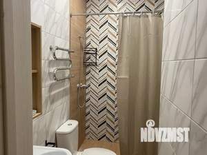 1-к квартира, посуточно, 50м2, 1/3 этаж