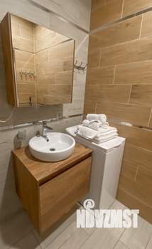 Студия квартира, посуточно, 38м2, 4/5 этаж
