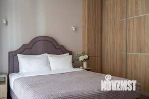 1-к квартира, посуточно, 60м2, 1/1 этаж