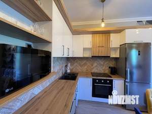 Студия квартира, посуточно, 38м2, 7/18 этаж