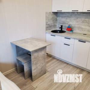 1-к квартира, посуточно, 28м2, 1/1 этаж