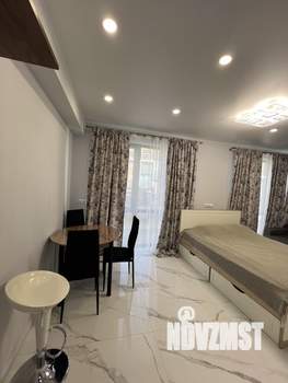 Студия квартира, посуточно, 30м2, 5/8 этаж