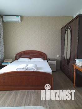 1-к квартира, посуточно, 41м2, 3/3 этаж