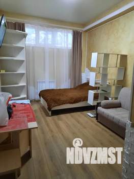 Студия квартира, посуточно, 25м2, 1/3 этаж