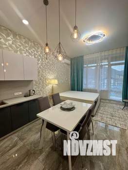 Студия квартира, посуточно, 35м2, 5/6 этаж