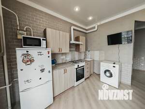 1-к квартира, посуточно, 50м2, 8/10 этаж