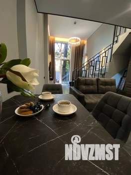 1-к квартира, посуточно, 53м2, 1/3 этаж