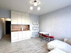 Студия квартира, посуточно, 35м2, 4/4 этаж