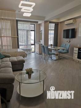 Студия квартира, посуточно, 43м2, 3/4 этаж