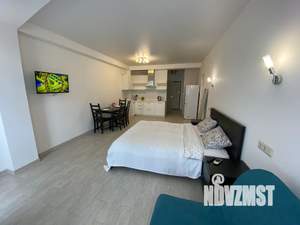 Студия квартира, посуточно, 40м2, 3/4 этаж