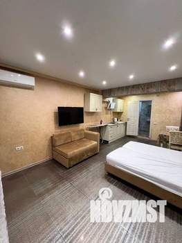 Студия квартира, посуточно, 31м2, 1/8 этаж