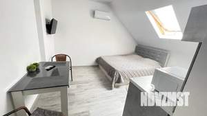 Студия квартира, посуточно, 27м2, 3/3 этаж