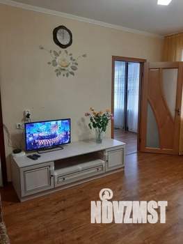 2-к квартира, посуточно, 42м2, 4/5 этаж