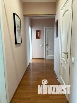 2-к квартира, посуточно, 130м2, 17/20 этаж