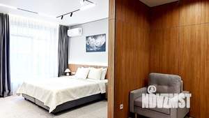 Студия квартира, посуточно, 37м2, 1/3 этаж