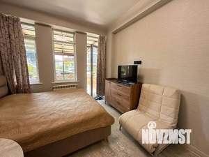 Студия квартира, посуточно, 25м2, 1/13 этаж