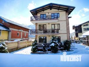 2-к квартира, посуточно, 40м2, 1/1 этаж