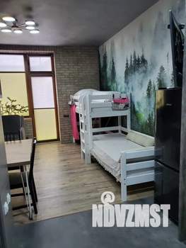 Студия квартира, посуточно, 25м2, 1/5 этаж