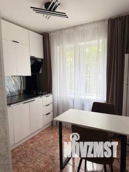 1-к квартира, посуточно, 36м2, 1/6 этаж