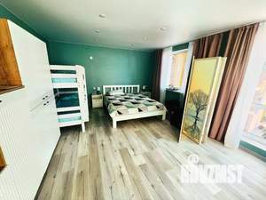 1-к квартира, посуточно, 50м2, 1/2 этаж