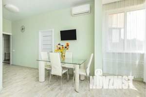 3-к квартира, посуточно, 65м2, 4/18 этаж