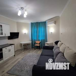 1-к квартира, посуточно, 41м2, 10/20 этаж