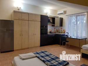 Студия квартира, посуточно, 36м2, 3/3 этаж