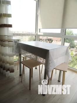 Студия квартира, посуточно, 30м2, 3/3 этаж