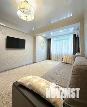 1-к квартира, посуточно, 55м2, 1/1 этаж