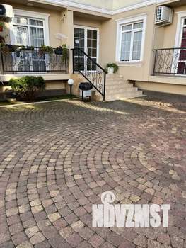 Студия квартира, посуточно, 30м2, 3/3 этаж