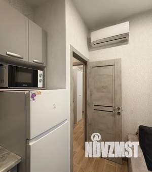 1-к квартира, посуточно, 37м2, 6/9 этаж