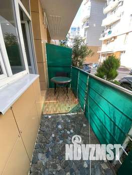 Студия квартира, посуточно, 33м2, 1/4 этаж