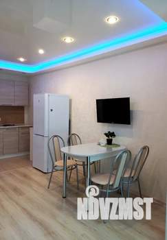 2-к квартира, посуточно, 51м2, 3/4 этаж