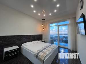 1-к квартира, посуточно, 64м2, 10/17 этаж