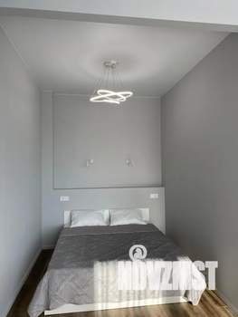 Студия квартира, посуточно, 44м2, 1/12 этаж