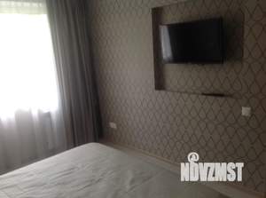 1-к квартира, посуточно, 54м2, 1/1 этаж